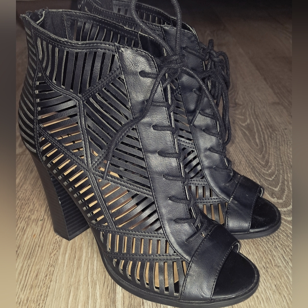 Mix No. 6 Size 8 Womens Black Strappy Heeled Boots - Picture 11 of 12